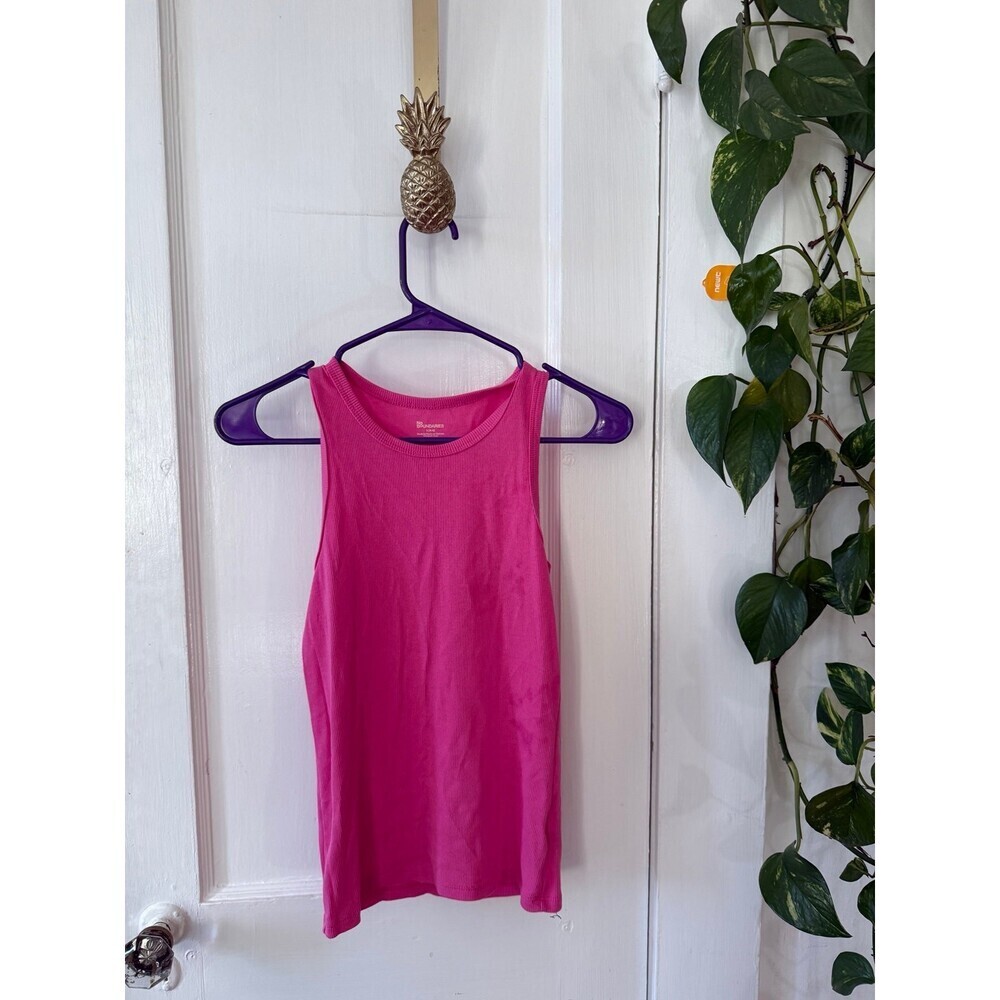 No boundaries women’s size small pink tank top